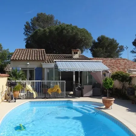 Maison d'hôtes Le Petit oustaou Roquebrune-sur Argens